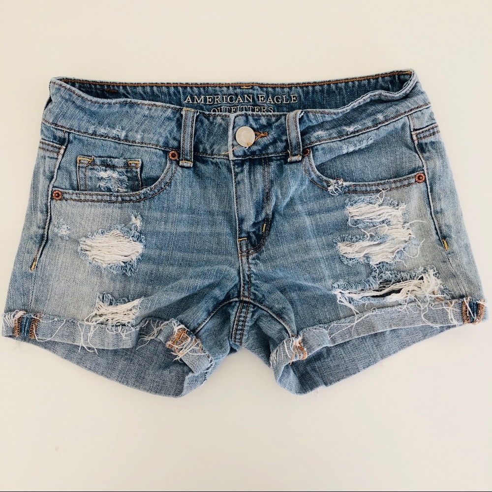AEO Distressed shorts